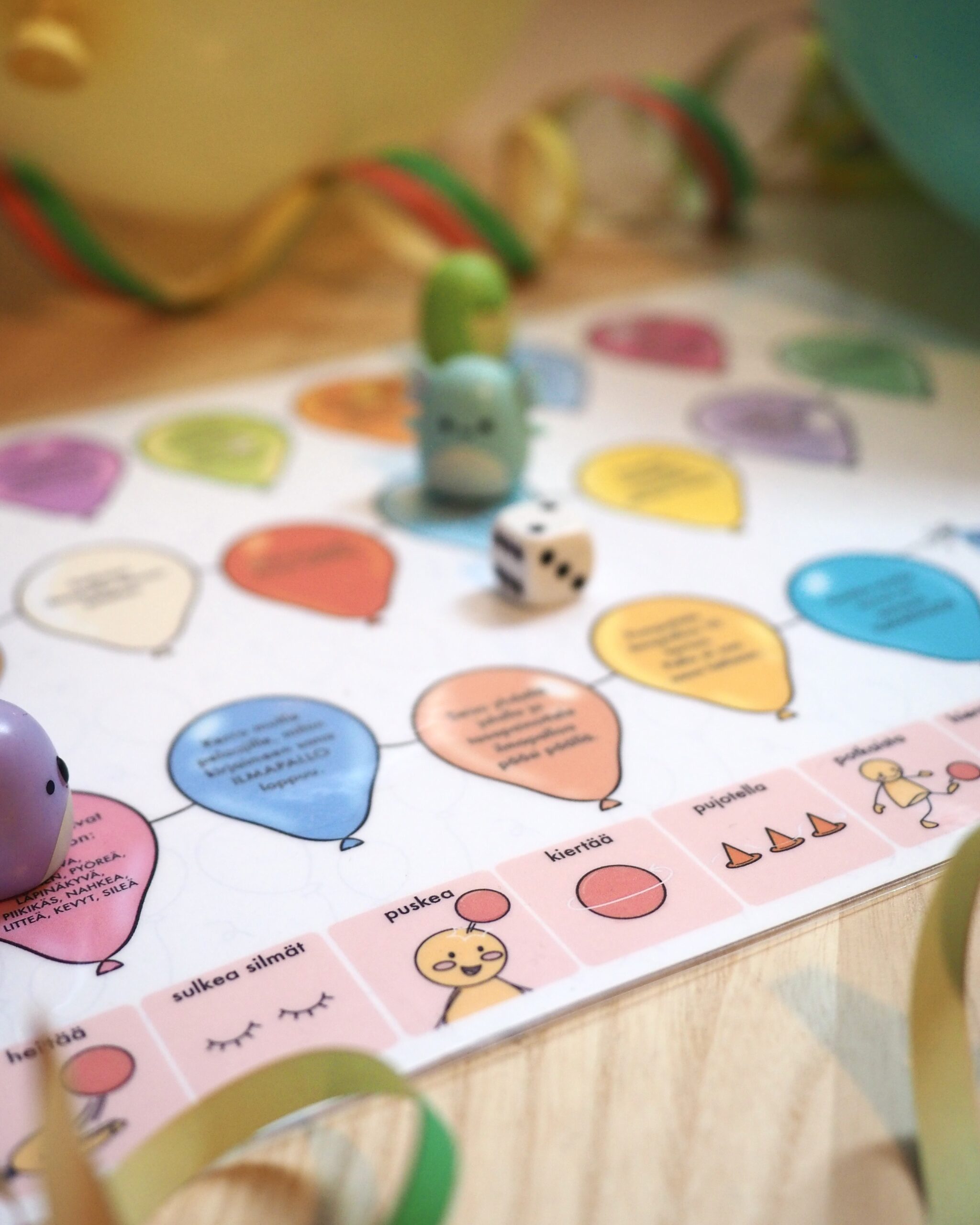 Vappupuuhat - Image 8